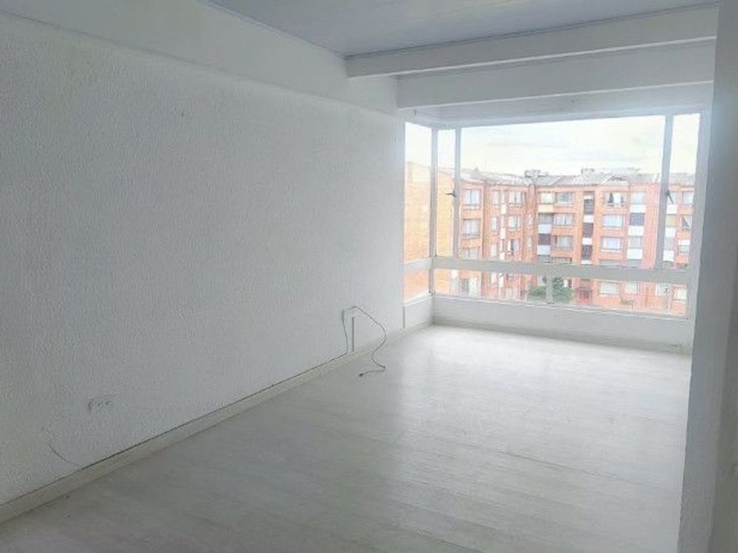 Apartamento de 3 alcobas en venta en Remanso Sur, Bogotá, 51 m² · foto 4 de 11