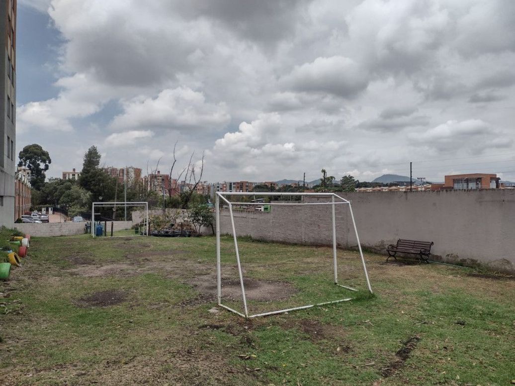 Apartamento de 3 alcobas en arriendo en Bosques De San Jorge, Bogotá, 46 m² · foto 14 de 16
