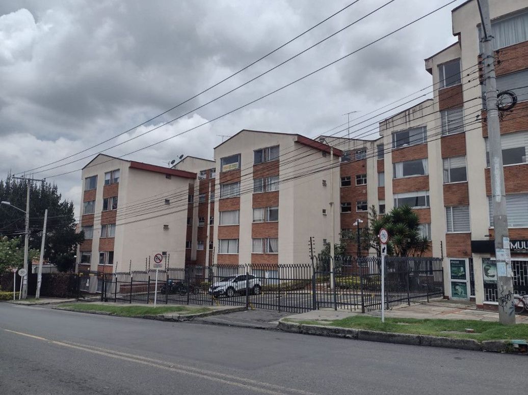 Apartamento de 3 alcobas en arriendo en Bosques De San Jorge, Bogotá, 46 m² · foto 16 de 16