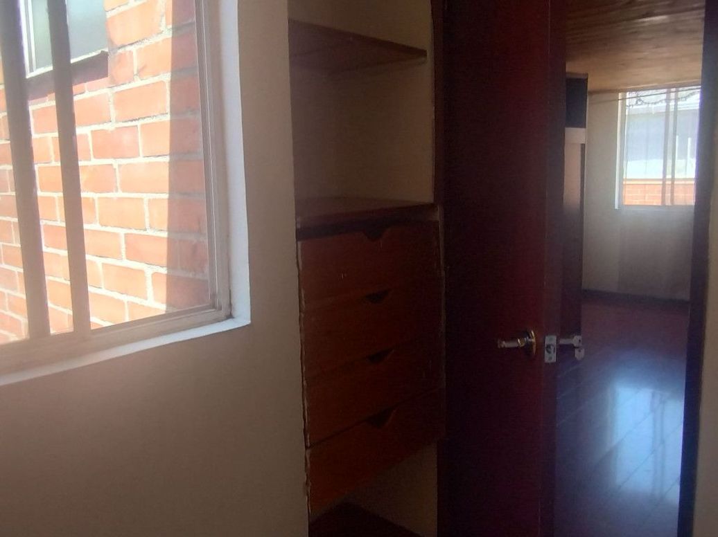 Casa de 3 alcobas en venta en Cr Portales De Villa Luz Et. Ii, Bogotá, 68 m² · foto 13 de 20