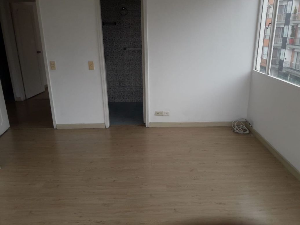 Apartamento de 3 alcobas en venta en Molinos Norte, Bogotá, 120 m² · foto 7 de 14