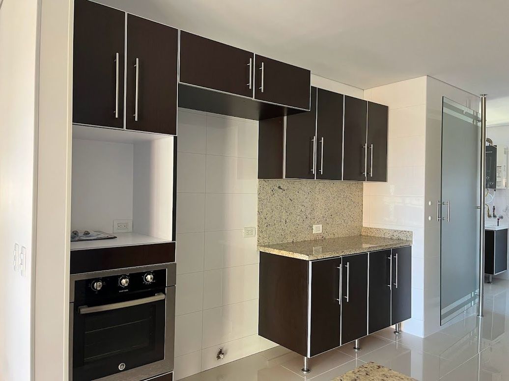 Apartamento de 3 alcobas en arriendo en Ub. Cordoba Niza, Bogotá, 164 m² · foto 4 de 19