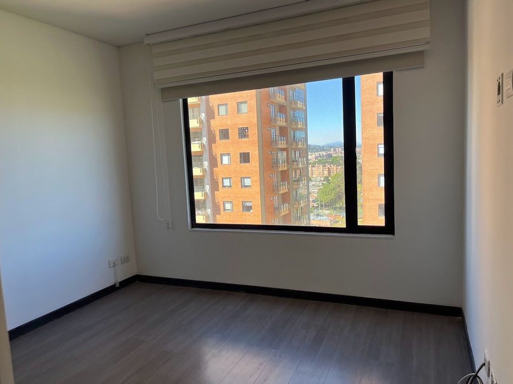 Apartamento de 3 alcobas en arriendo en Ub. Cordoba Niza, Bogotá, 164 m² · foto 14 de 19