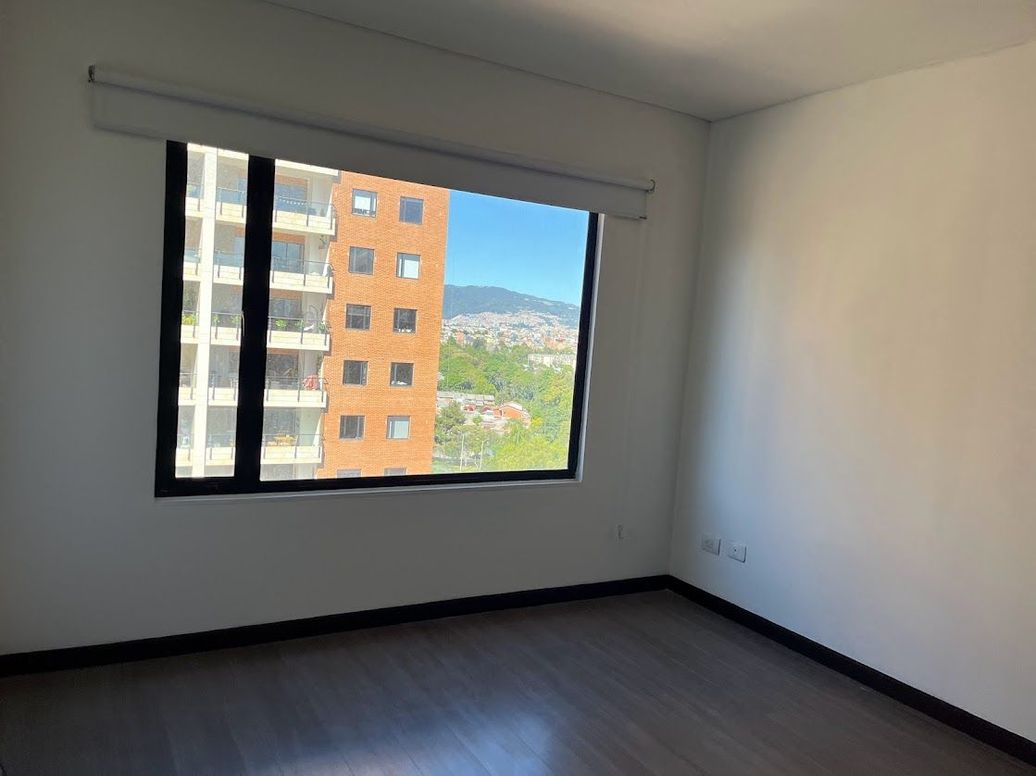 Apartamento de 3 alcobas en arriendo en Ub. Cordoba Niza, Bogotá, 164 m² · foto 12 de 19