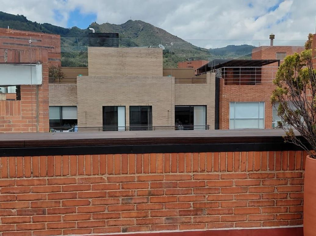 Apartamento de 2 alcobas en arriendo en Santa Barbara Central, Bogotá, 78 m² · foto 10 de 12