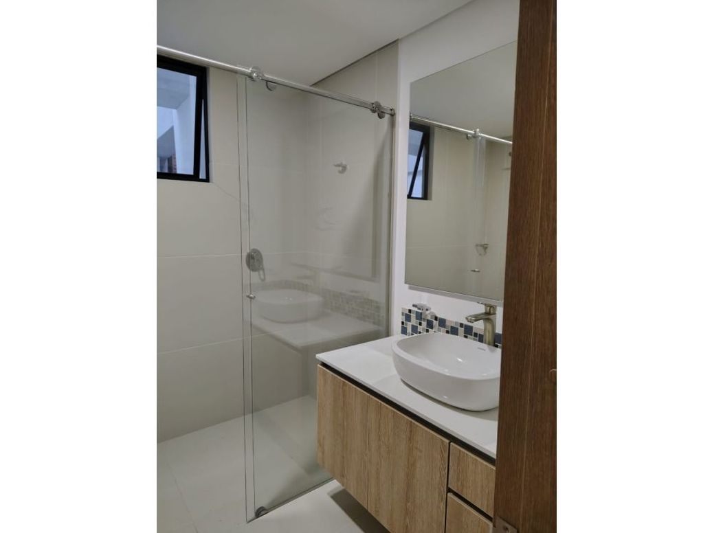 Apartaestudio en venta en Santa Barbara Occidental, Bogotá, 44 m² · foto 13 de 15