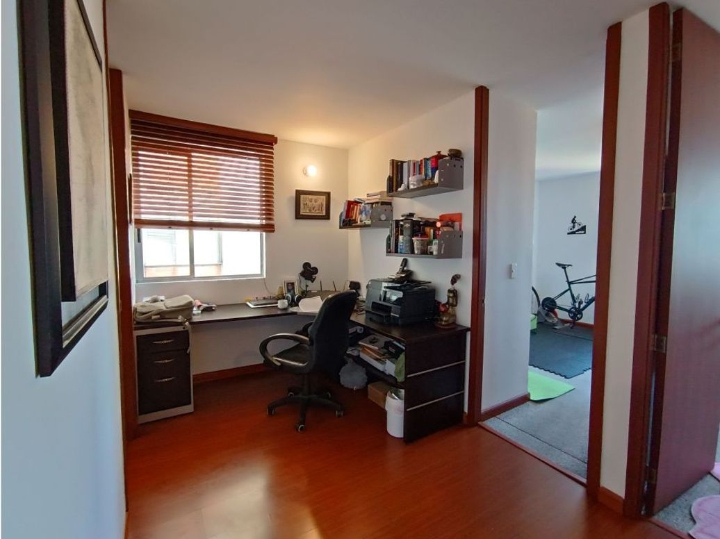 Apartamento de 3 alcobas en venta en Pontevedra, Bogotá, 104 m² · foto 11 de 19