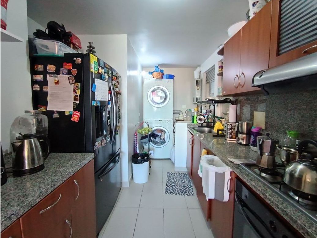 Apartamento de 3 alcobas en venta en Pontevedra, Bogotá, 104 m² · foto 8 de 19