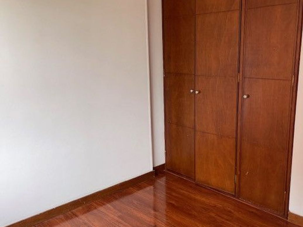 Apartamento de 3 alcobas en venta en San José Del Prado, Bogotá, 90 m² · foto 17 de 18