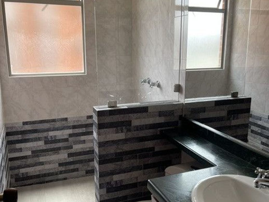 Apartamento de 3 alcobas en venta en San José Del Prado, Bogotá, 90 m² · foto 18 de 18