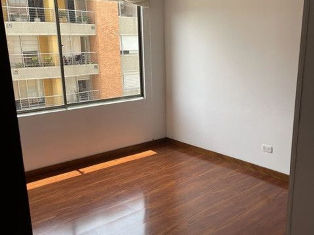 Apartamento de 3 alcobas en venta en San José Del Prado, Bogotá, 90 m² · foto 16 de 18