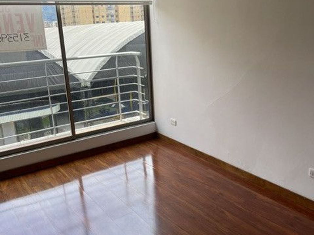 Apartamento de 3 alcobas en venta en San José Del Prado, Bogotá, 90 m² · foto 13 de 18