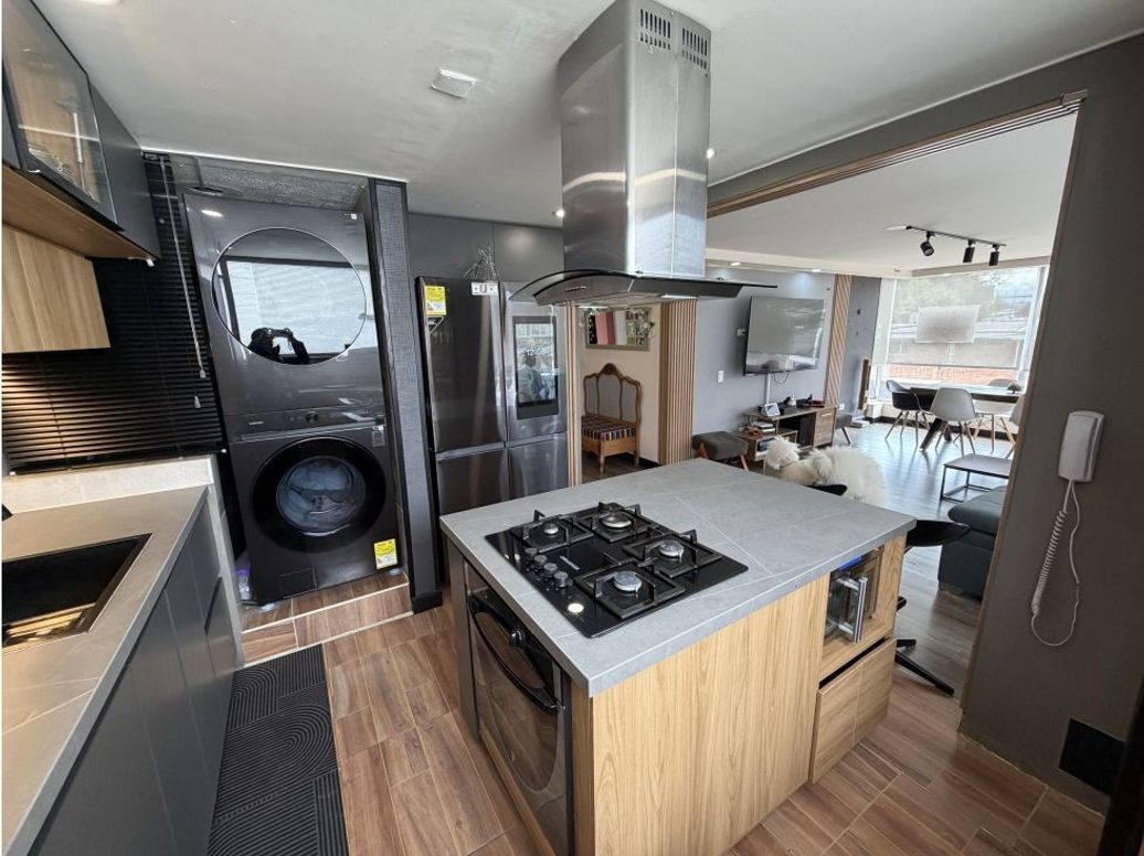 Apartamento de 3 alcobas en venta en Las Villas, Bogotá, 117 m² · foto 4 de 20