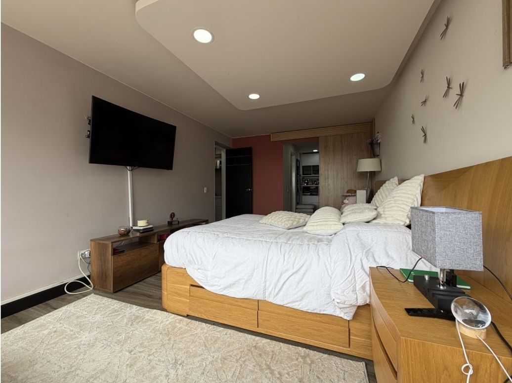 Apartamento de 3 alcobas en venta en Las Villas, Bogotá, 117 m² · foto 13 de 20