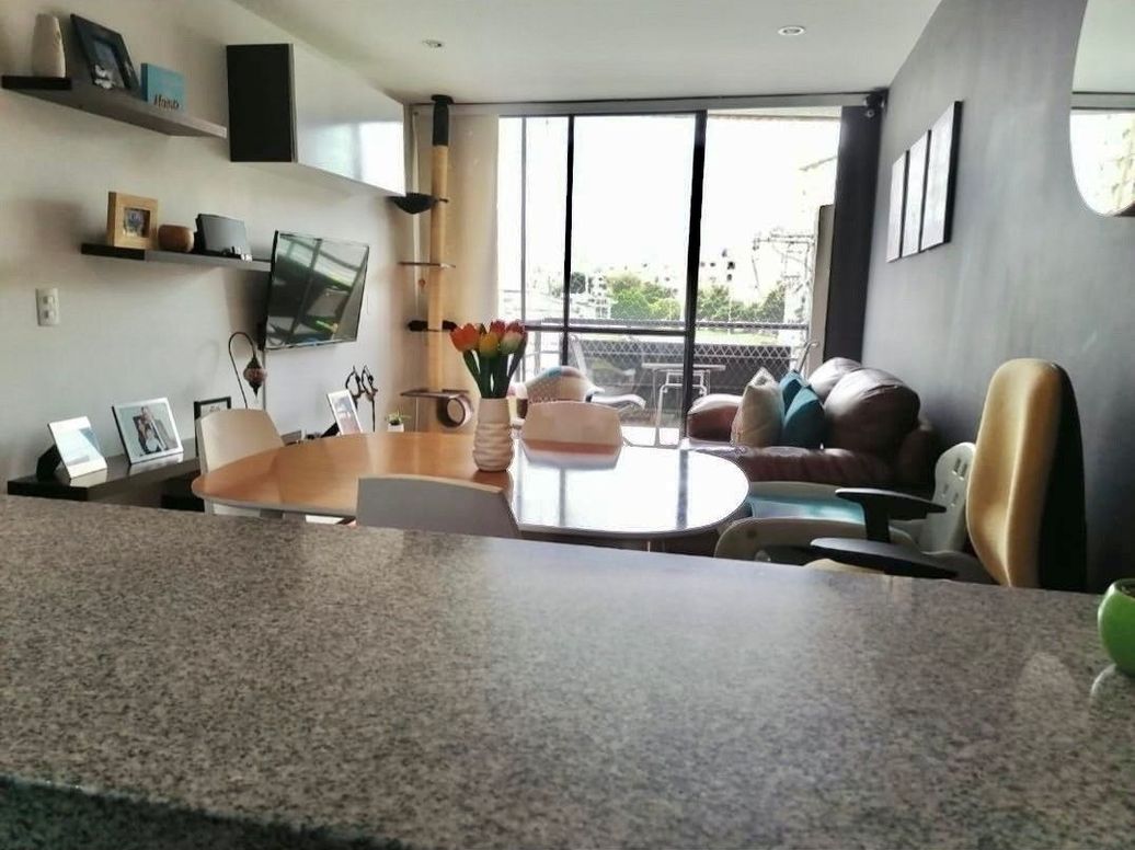 Apartamento de 2 alcobas en venta en Caobos Salazar, Bogotá, 66 m² · foto 3 de 10