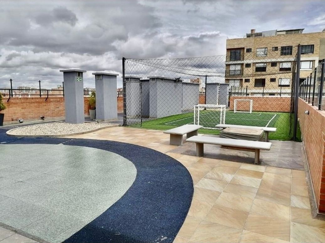 Apartamento de 2 alcobas en venta en Caobos Salazar, Bogotá, 66 m² · foto 10 de 10