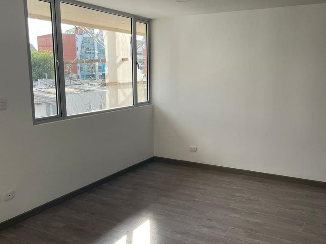 Apartaestudio en venta en La Castellana, Bogotá, 35 m² · foto 8 de 20