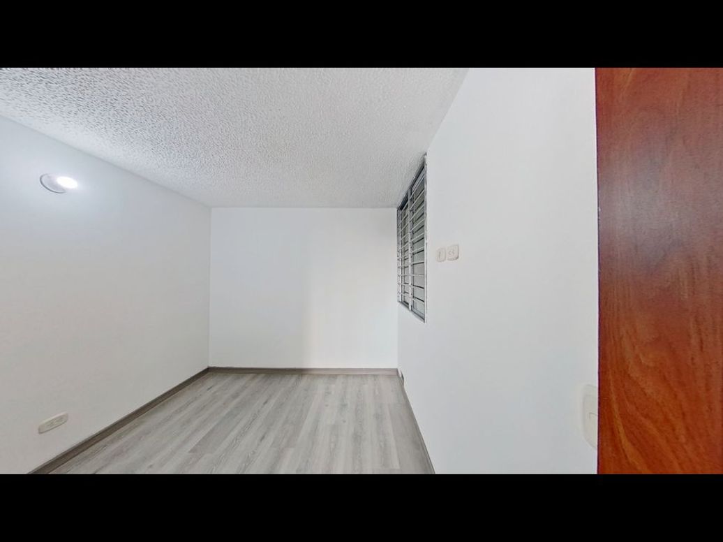 Apartamento de 3 alcobas en venta en Los Pantanos, Bogotá, 45 m² · foto 12 de 16