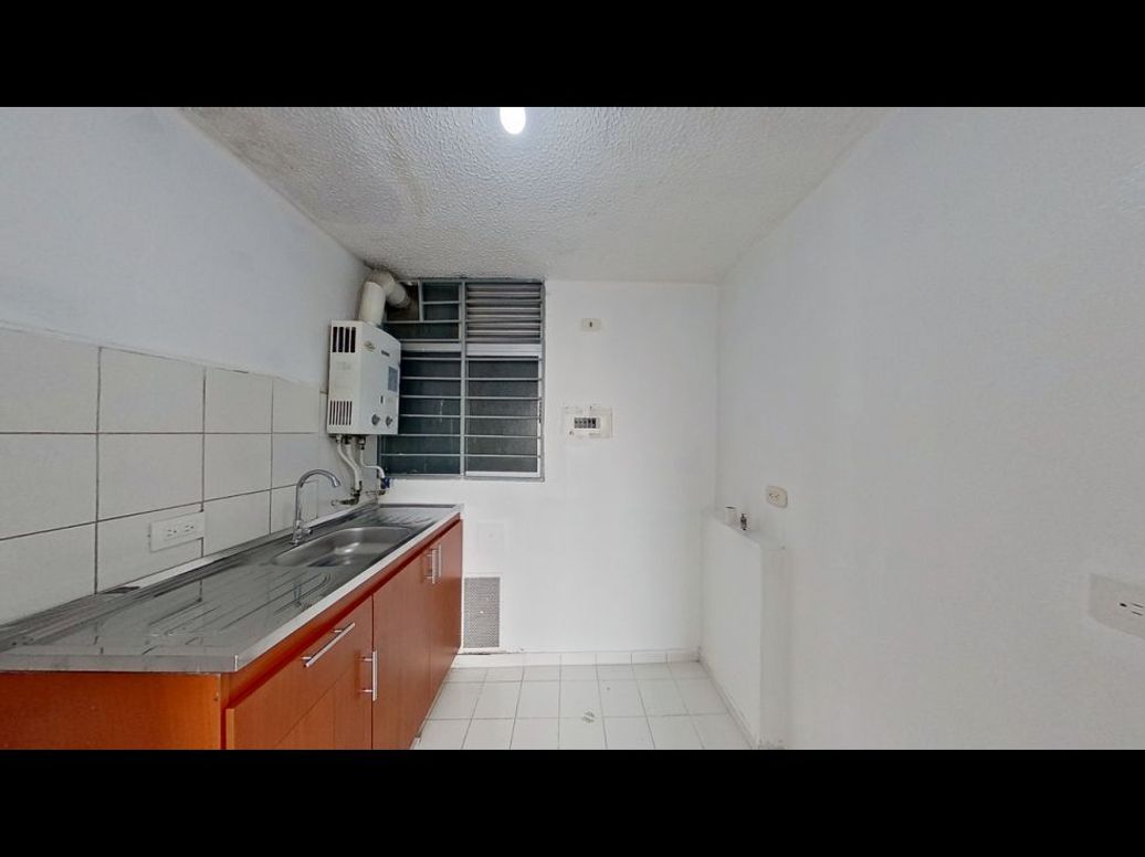 Apartamento de 3 alcobas en venta en Los Pantanos, Bogotá, 45 m² · foto 4 de 16