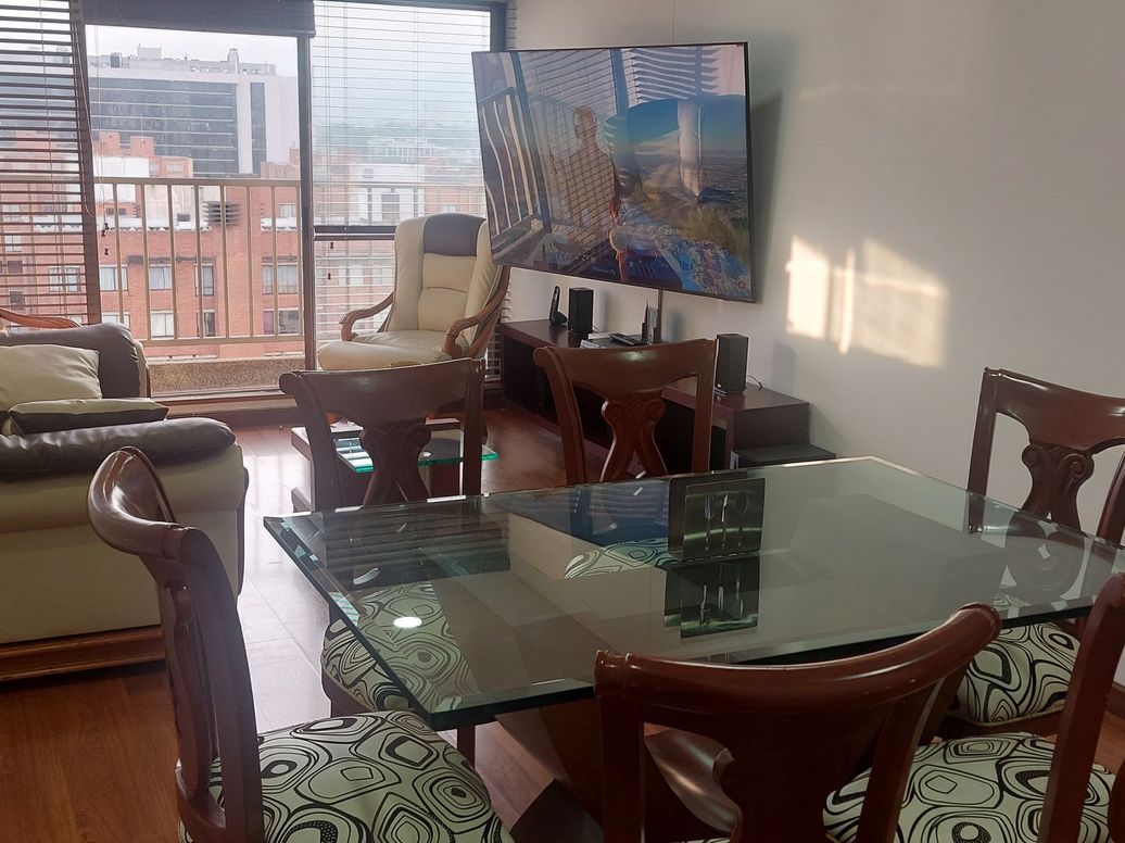 Apartamento de 3 alcobas en arriendo en Ciudad Salitre Nor-Oriental, Bogotá, 89 m² · foto 3 de 10