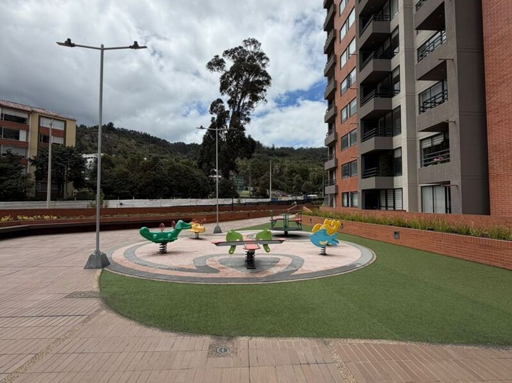 Apartamento de 2 alcobas en venta en A.S.D., Bogotá, 65 m² · foto 2 de 20