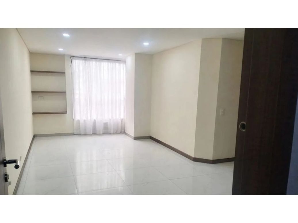 Apartamento de 2 alcobas en venta en Teusaquillo, Bogotá, 69 m² · foto 3 de 10