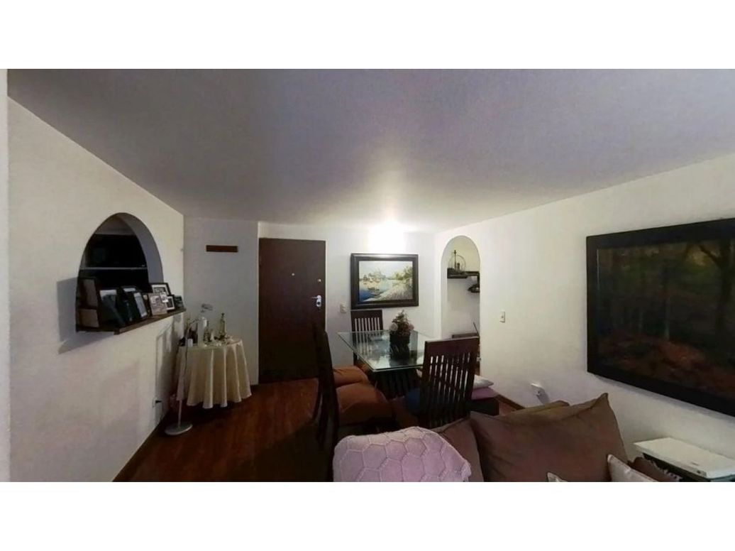 Apartamento de 3 alcobas en venta en Usaquén, Bogotá, 89 m² · foto 2 de 9