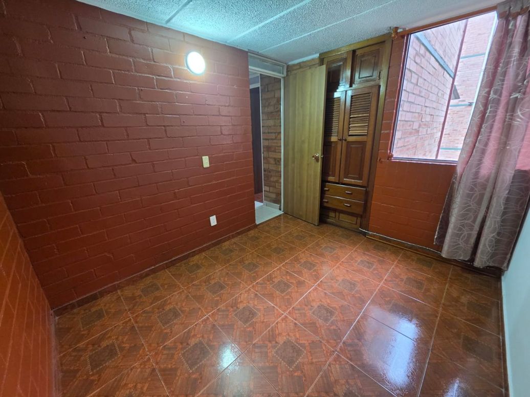 Apartamento de 2 alcobas en venta en Ub. Tintala, Bogotá, 42 m² · foto 8 de 16