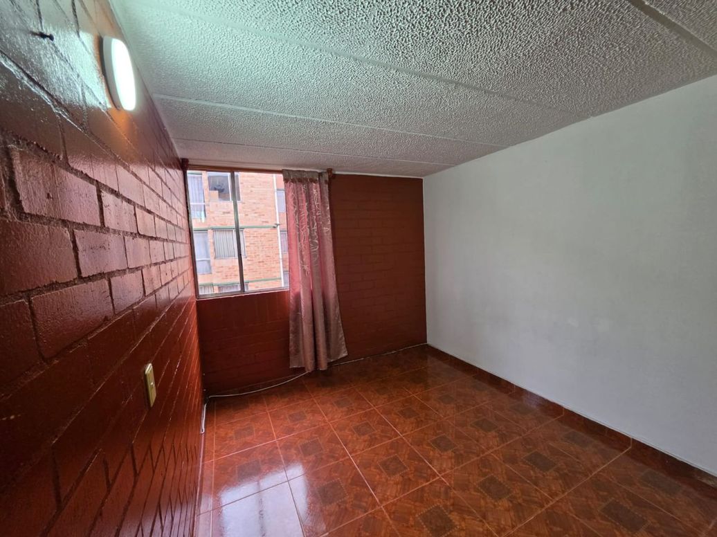 Apartamento de 2 alcobas en venta en Ub. Tintala, Bogotá, 42 m² · foto 9 de 16