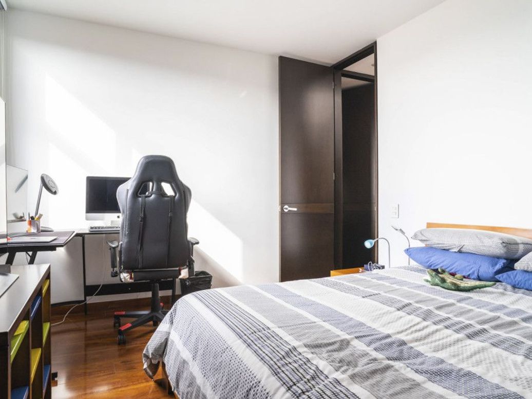 Apartamento de 3 alcobas en venta en San José Del Prado, Bogotá, 190 m² · foto 15 de 20