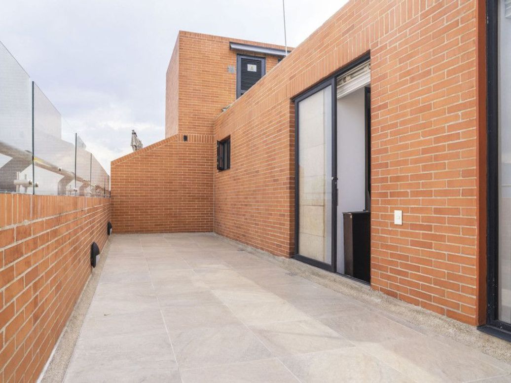 Apartamento de 3 alcobas en venta en San José Del Prado, Bogotá, 190 m² · foto 6 de 20