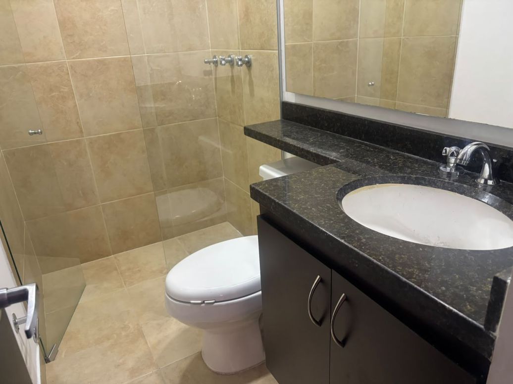 Apartamento de 3 alcobas en arriendo en Lisboa, Bogotá, 190 m² · foto 3 de 20