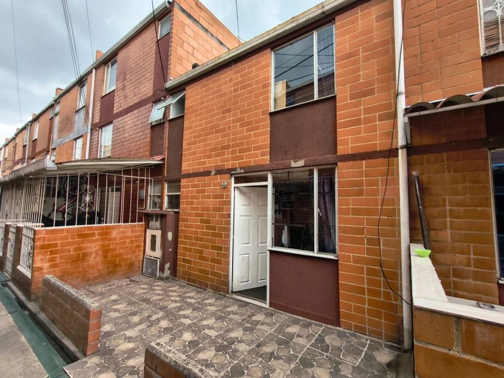 Casa de 2 alcobas en venta en El Corzo, Bogotá, 41 m² · foto 2 de 20
