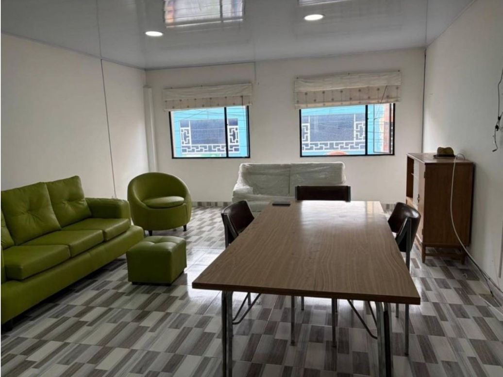 Casa de 4 alcobas en venta en Ismael Perdomo, Bogotá, 195 m² · foto 4 de 13
