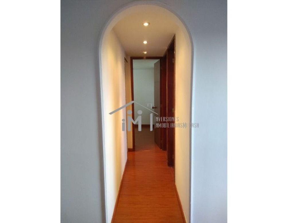 Apartamento de 3 alcobas en arriendo en Florida Blanca Norte, Bogotá, 40 m² · foto 8 de 18