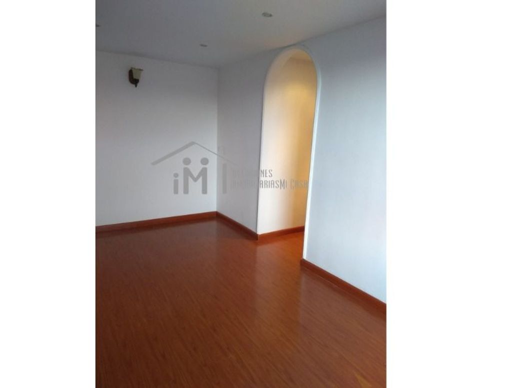 Apartamento de 3 alcobas en arriendo en Florida Blanca Norte, Bogotá, 40 m² · foto 7 de 18