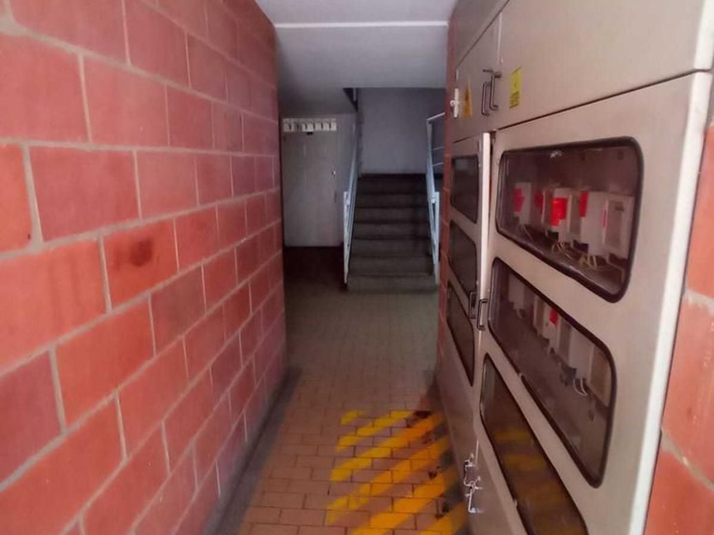 Apartamento de 3 alcobas en venta en Centro Engativa, Bogotá, 45 m² · foto 3 de 20