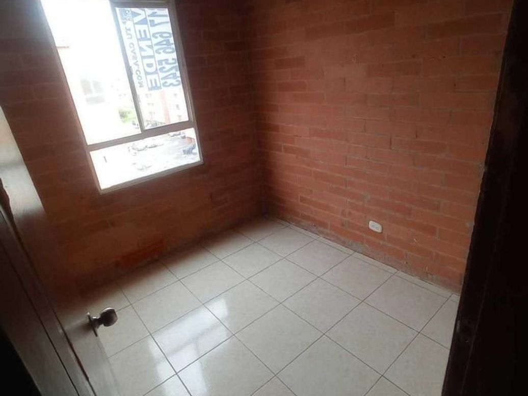 Apartamento de 3 alcobas en venta en Centro Engativa, Bogotá, 45 m² · foto 5 de 20