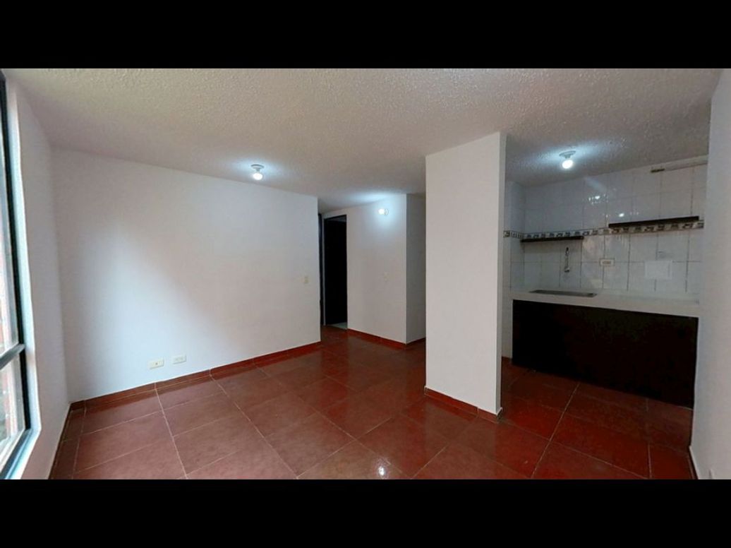 Apartamento de 2 alcobas en venta en Usme Centro, Bogotá, 38 m² · foto 2 de 20