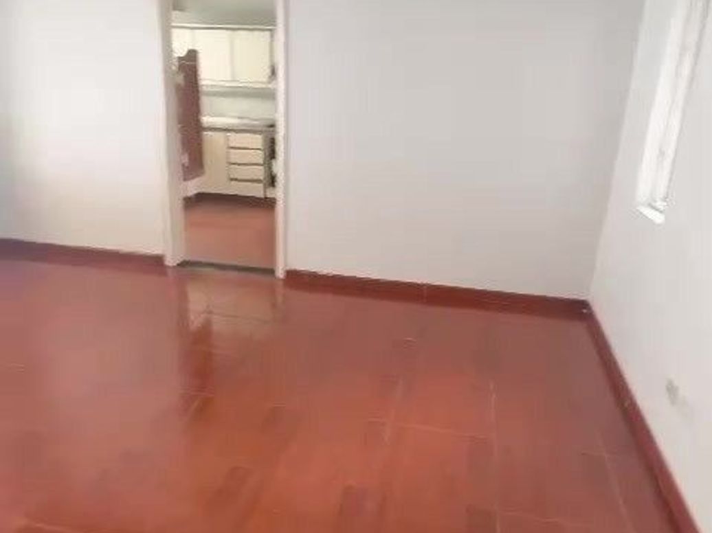 Apartamento de 3 alcobas en venta en Marly, Bogotá, 98 m² · foto 2 de 20