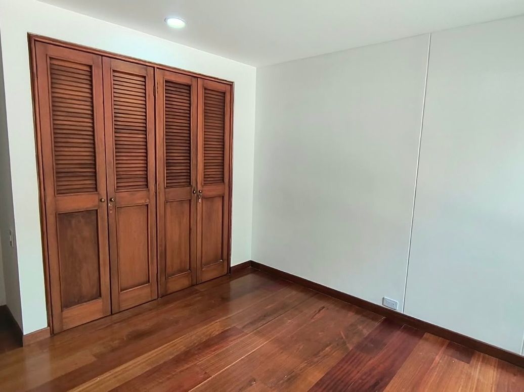 Apartamento de 2 alcobas en venta en Molinos Norte, Bogotá, 95 m² · foto 17 de 20