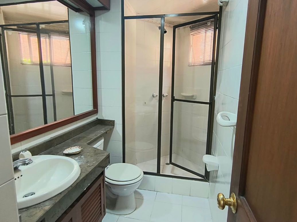 Apartamento de 2 alcobas en venta en Molinos Norte, Bogotá, 95 m² · foto 15 de 20