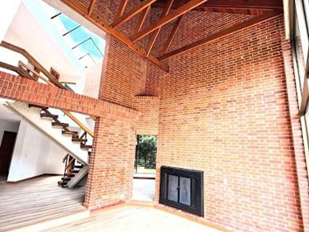 Casa de 3 alcobas en venta en Guaymaral, Bogotá, 323 m² · foto 14 de 16