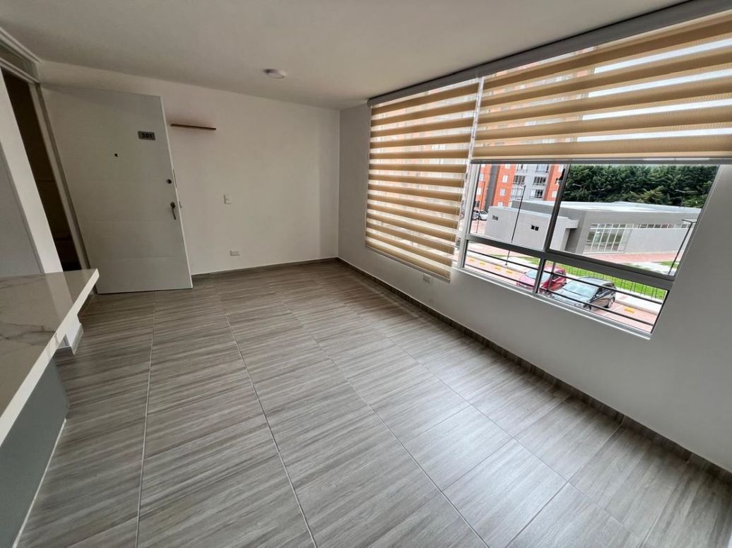 Apartamento de 2 alcobas en venta en Mirandela, Bogotá, 46 m² · foto 8 de 14