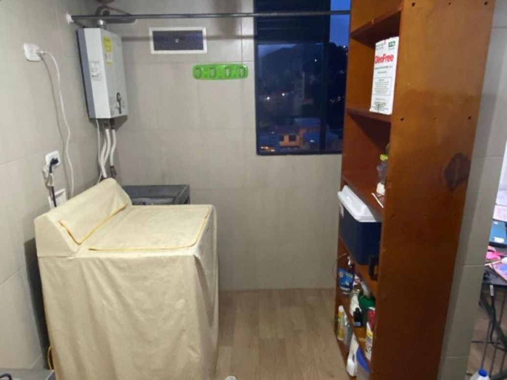 Apartamento de 2 alcobas en venta en La Reforma, Bogotá, 42 m² · foto 2 de 7