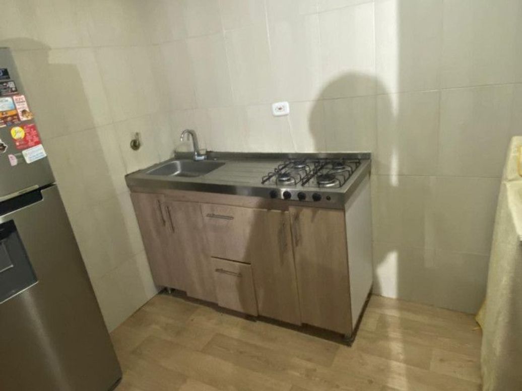 Apartamento de 2 alcobas en venta en La Reforma, Bogotá, 42 m² · foto 3 de 7