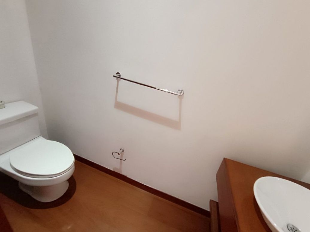 Apartamento de 1 alcoba en arriendo en San Patricio, Bogotá, 62 m² · foto 6 de 11