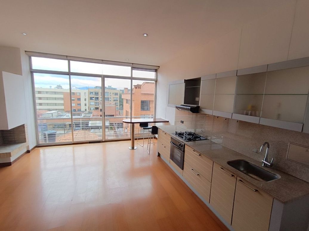 Apartamento de 1 alcoba en arriendo en San Patricio, Bogotá, 62 m² · foto 7 de 11