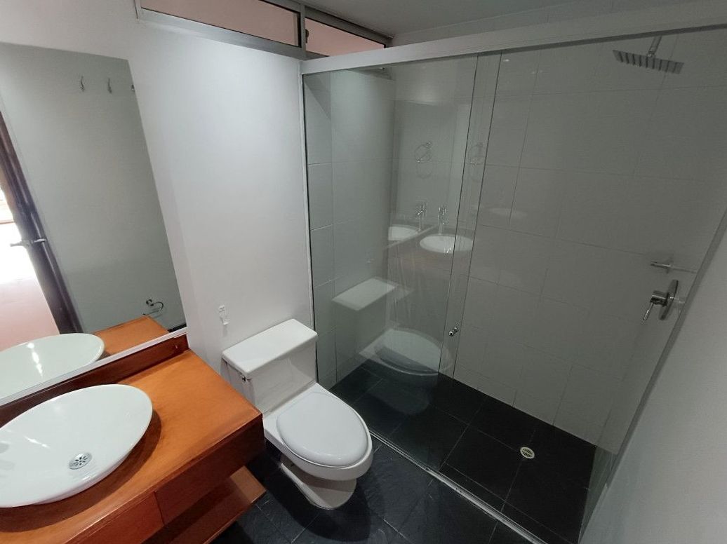 Apartamento de 1 alcoba en arriendo en San Patricio, Bogotá, 62 m² · foto 10 de 11