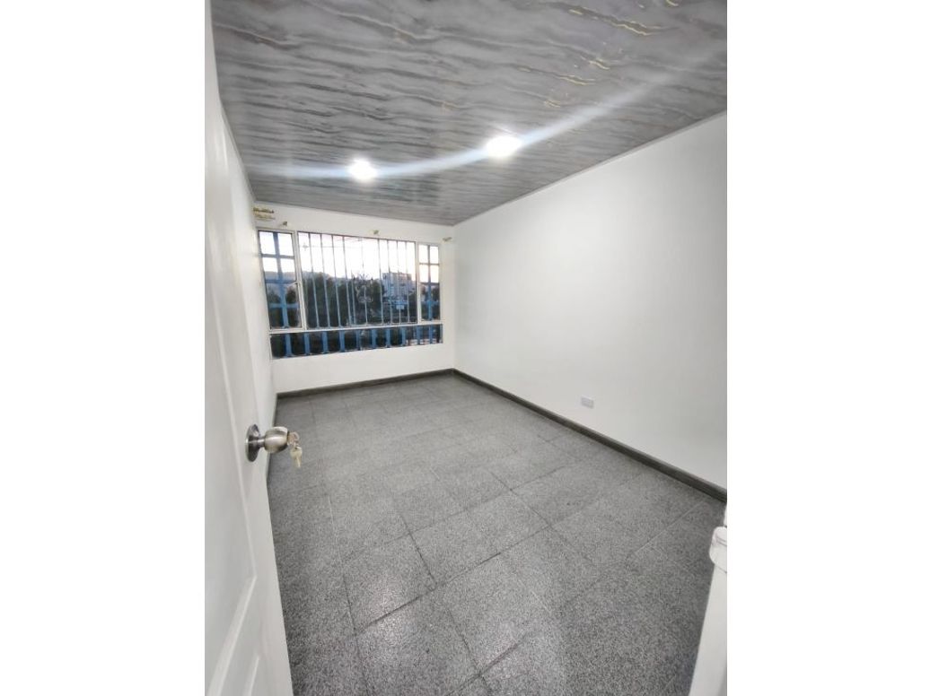 Apartamento de 2 alcobas en arriendo en Zapatoza I, Bogotá, 75 m² · foto 18 de 20